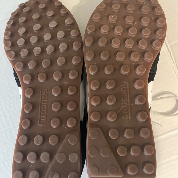 Saucony Womens Black and White Bullet Running Sneakers Size 8 - Picture 9 of 10